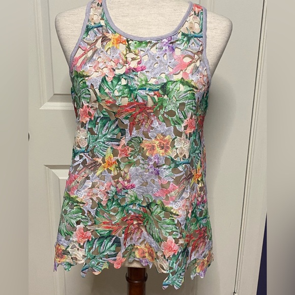 Inari medium tank top, cutout design, floral pattern - Picture 1 of 5